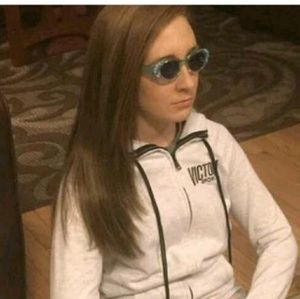 Meet your Posher, Eddie